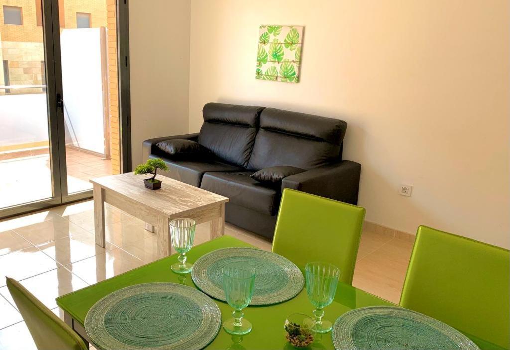 Tropikana Apartment Miami Playa Luaran gambar